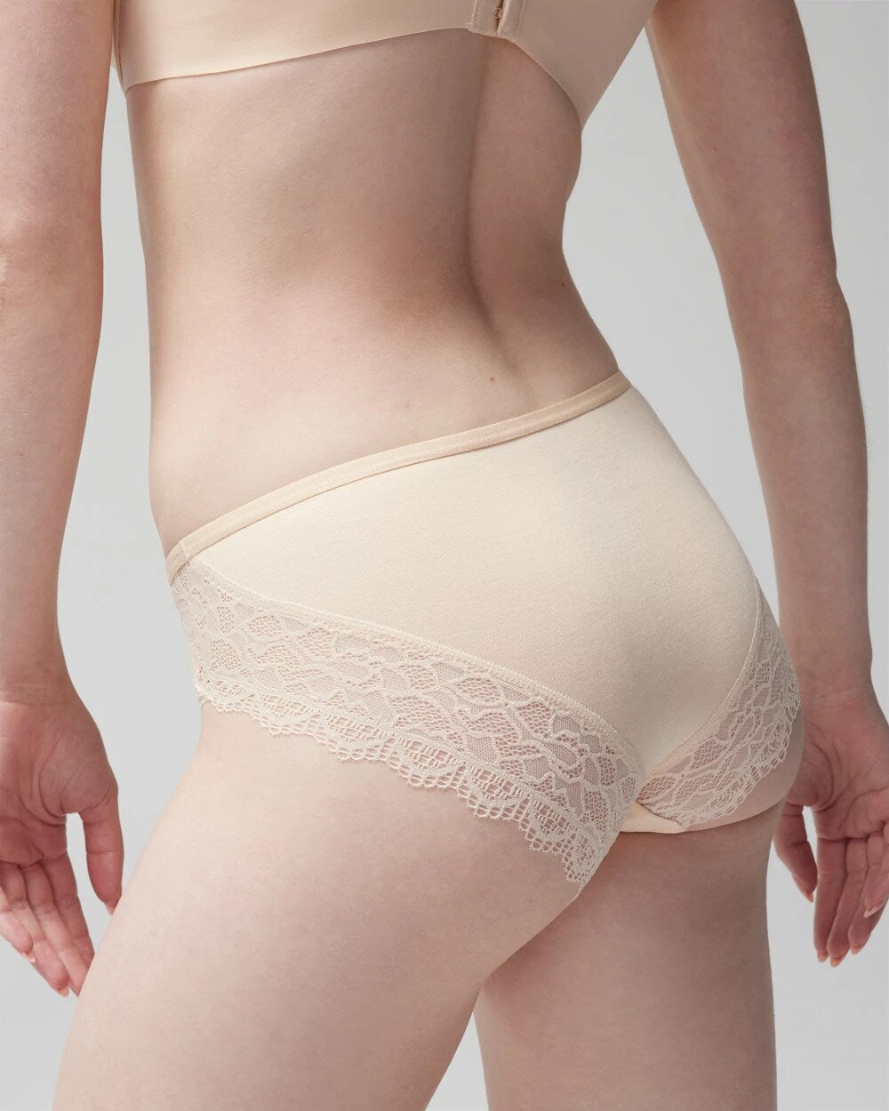 PALE SAND Hipster Panty with Enchanting Lace
