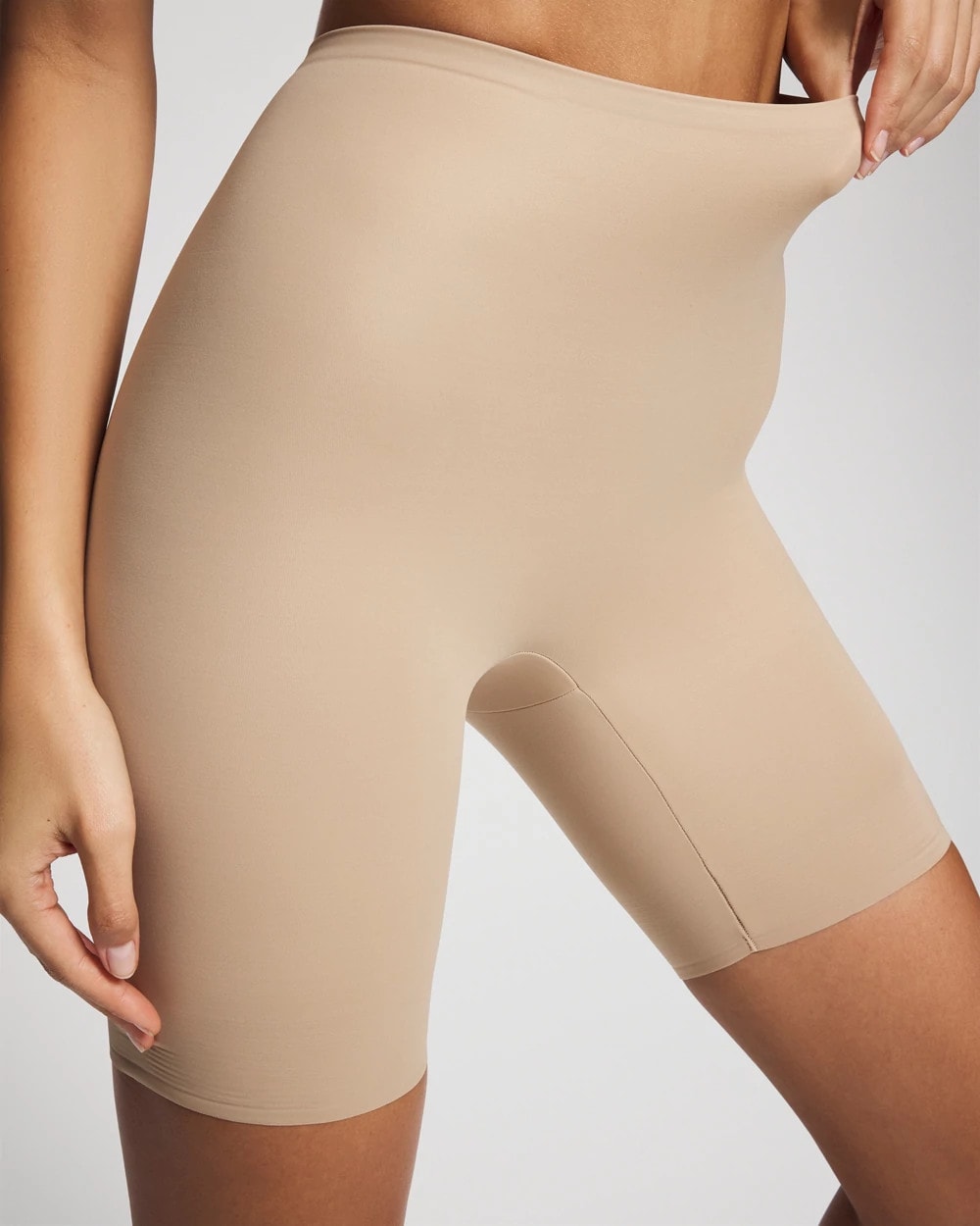 WARM AMBER Mid Level Cooling High Waisted Short