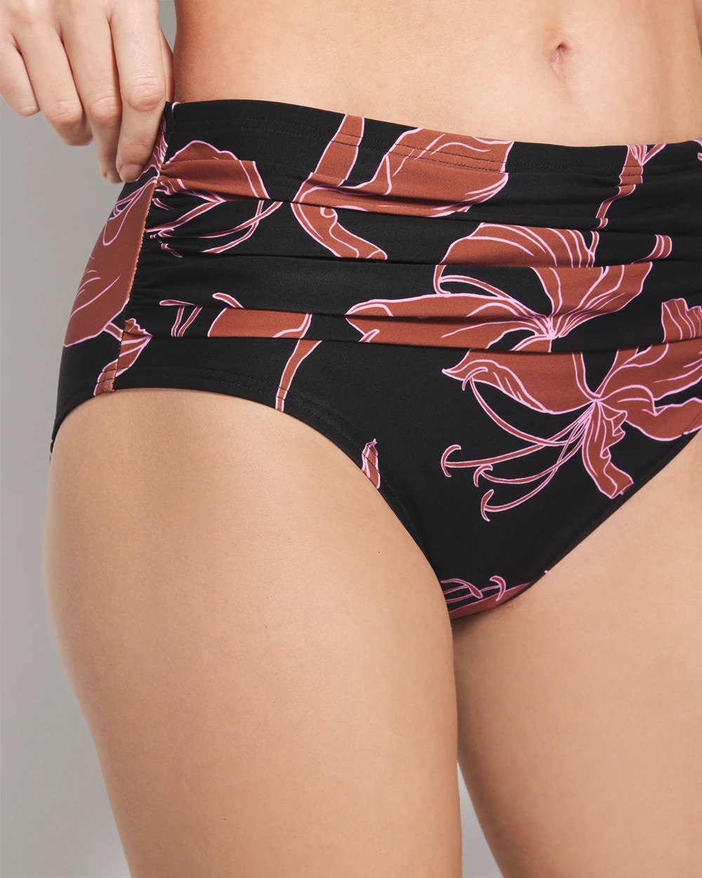 STAMPED TROPICS M BK BRN Ruched High-Waist Bikini Bottom