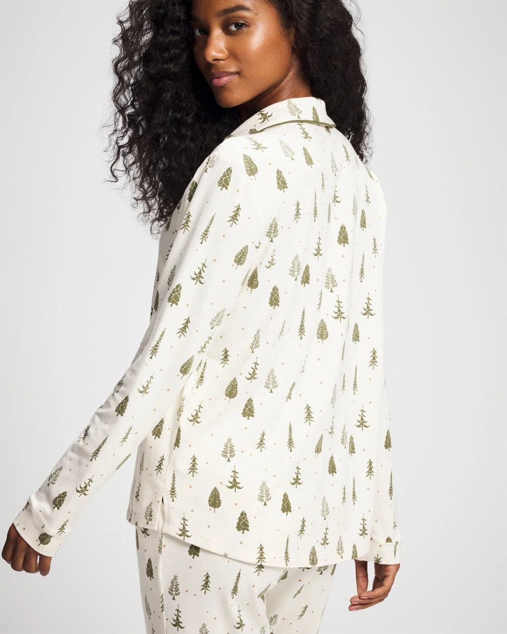 FESTIVE FIRS CHAMP DREAMS Long-Sleeve Notch Collar Pajama Top