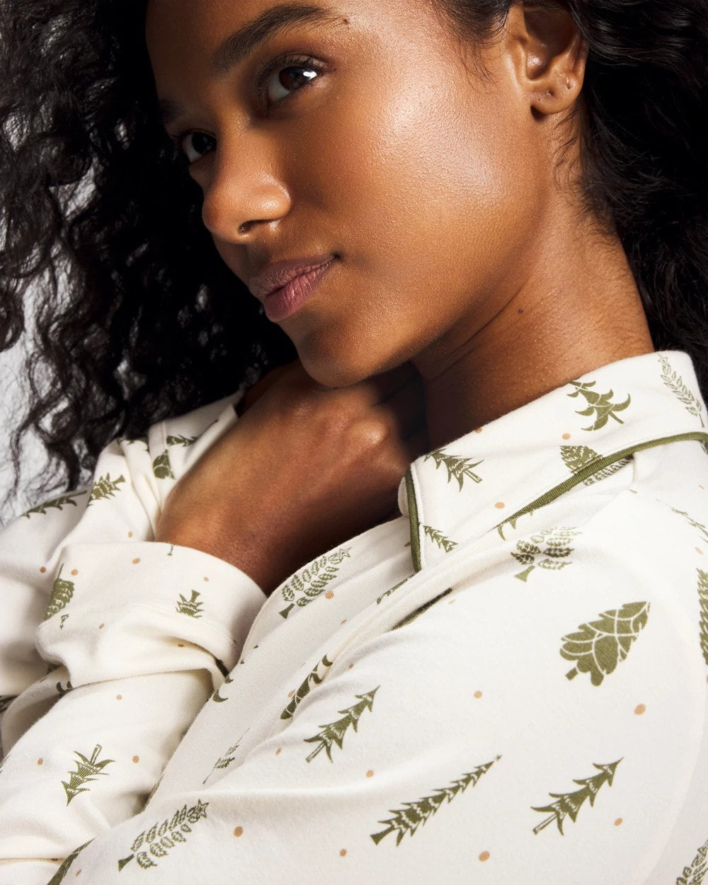 FESTIVE FIRS CHAMP DREAMS Long-Sleeve Notch Collar Pajama Top