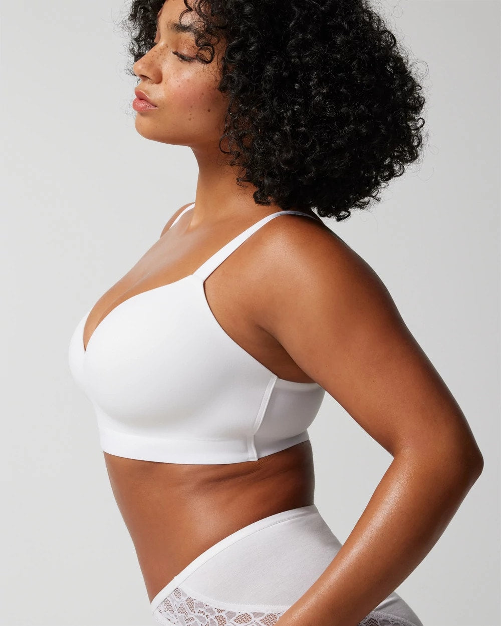 BRIGHT WHITE Wireless Bra