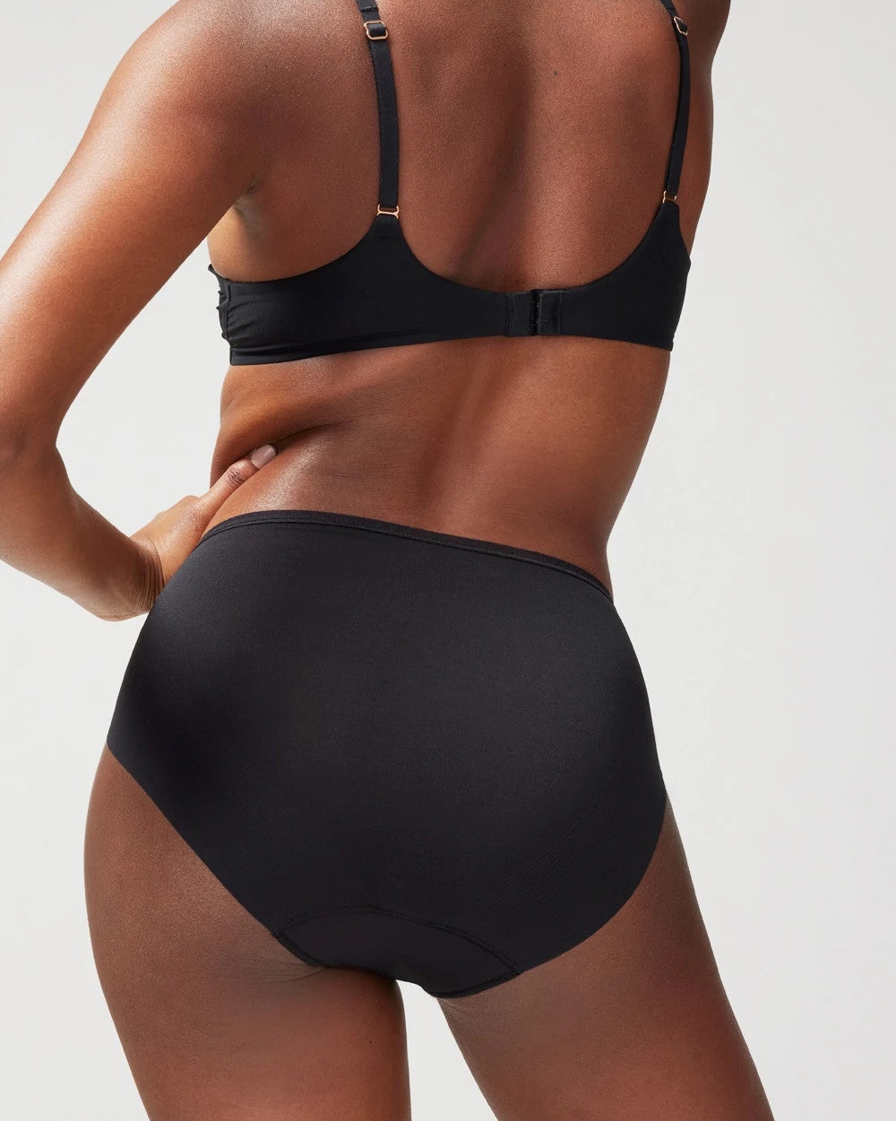 BLACK High-Leg Panty