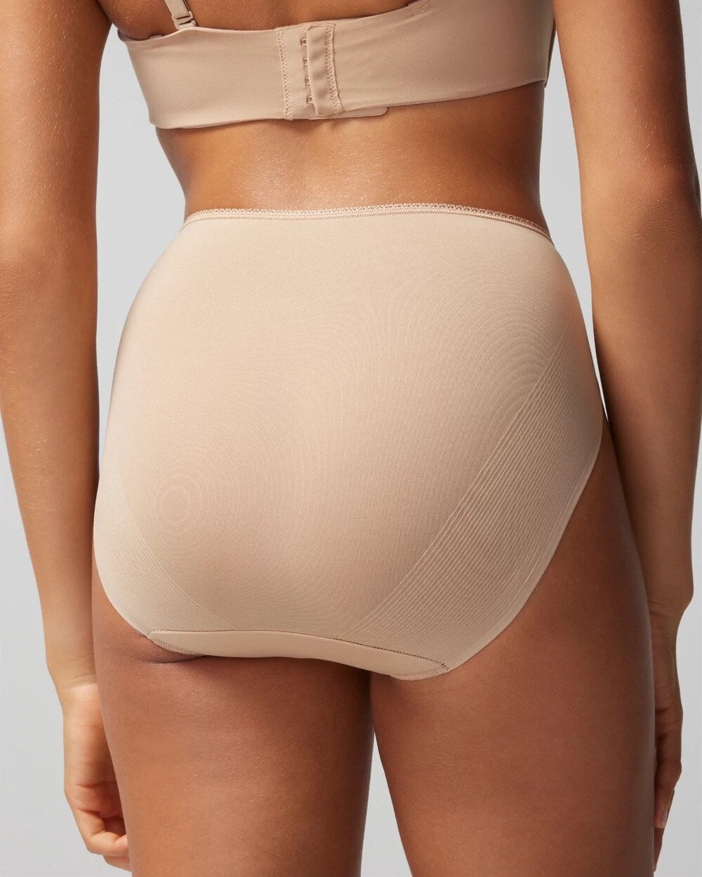 WARM AMBER High-Leg Panty with Lace