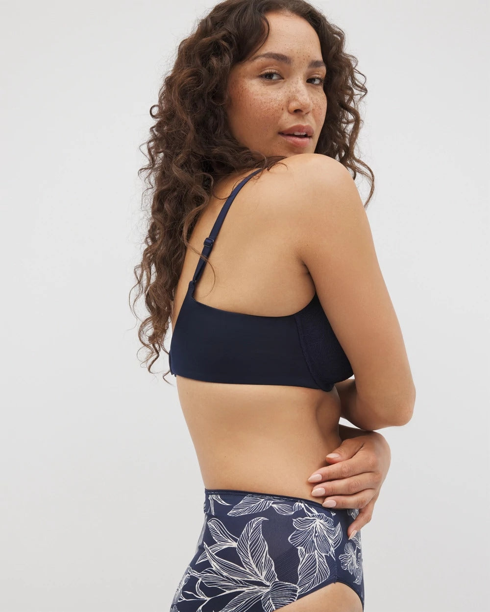 NIGHTFALL NAVY Push-up Plunge Bra with Lace