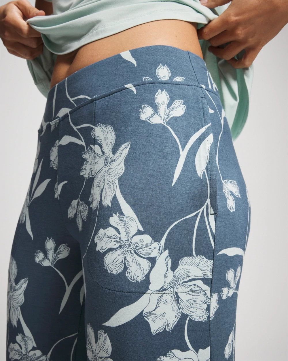 REFLECTION BLOOMS TAP Short Sleeve + Pant Pajama Set