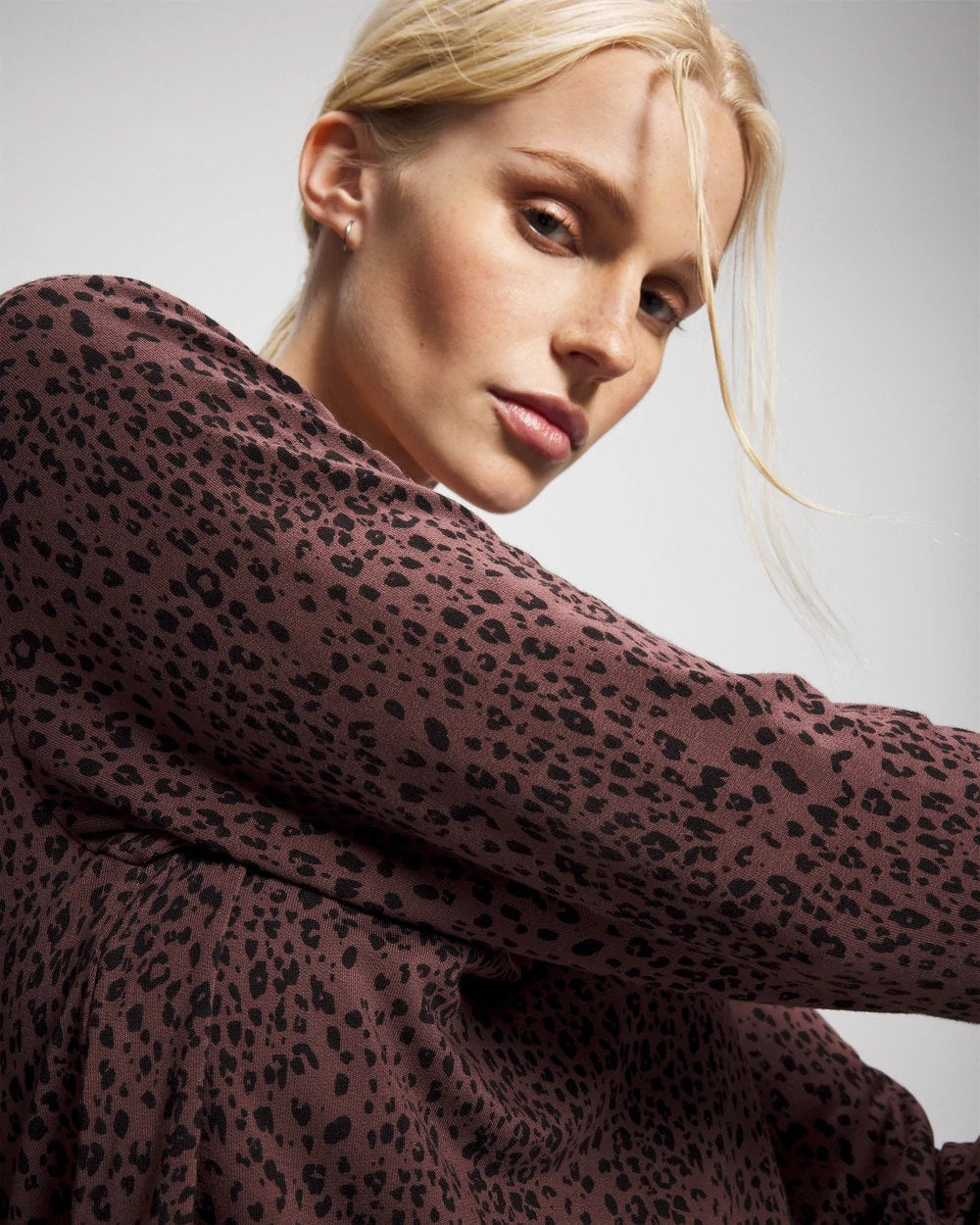 HOT SPOT MOCHA Long-Sleeve Pajama Top
