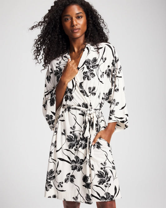 REFLECTION BLOOMS CHAMP Short Robe