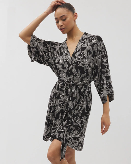 PLUMERIA BLOOMS BLK CH Short Robe