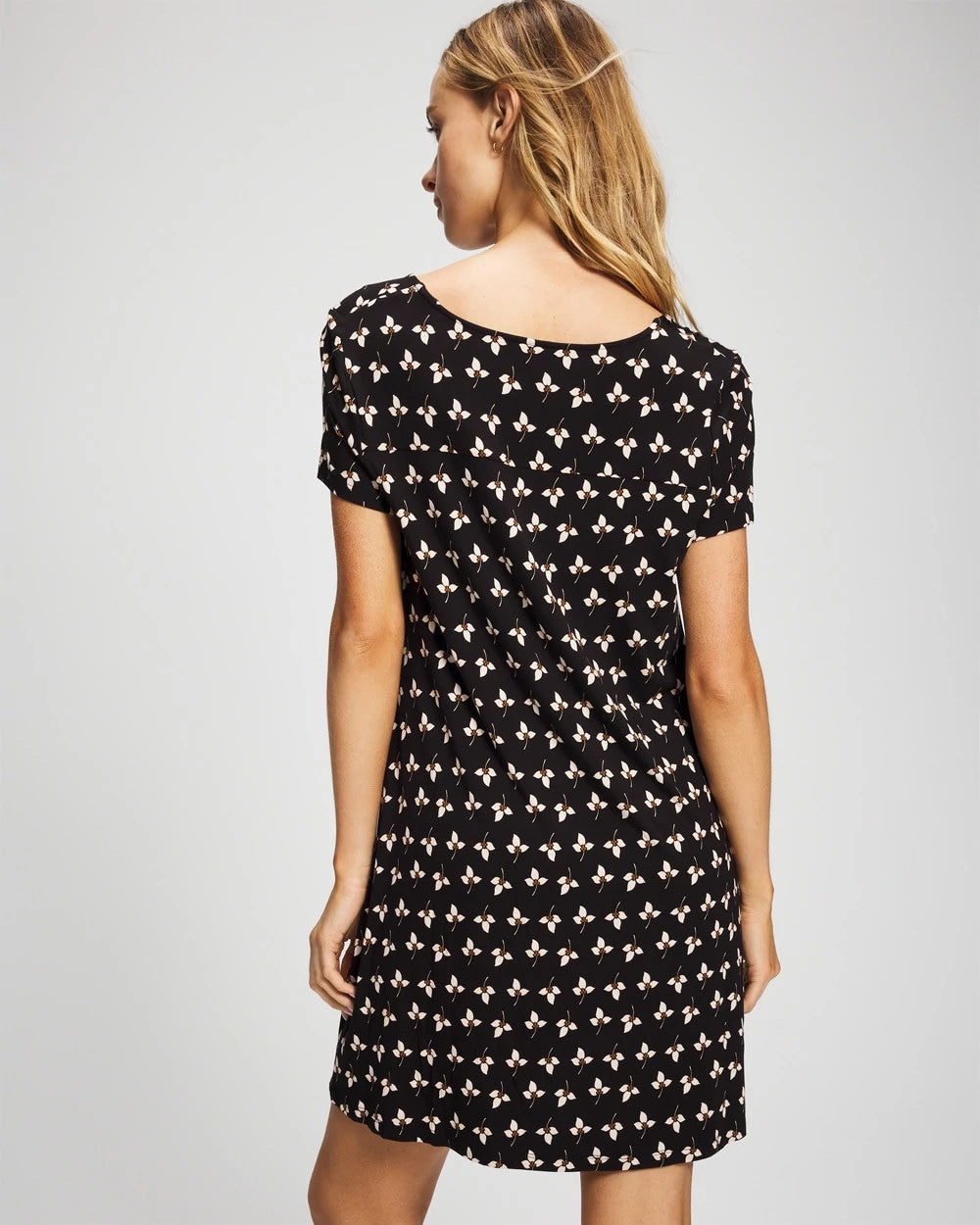 PEACEFUL PETALS BLACK Short Sleeve Scoop Neck Sleepshirt