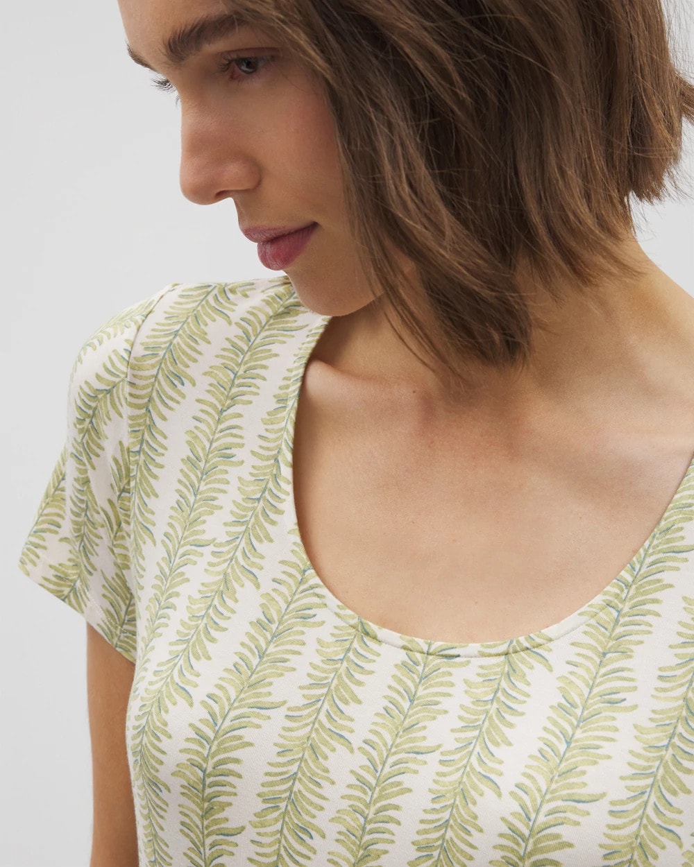 CHILL STRIPE CHAMPAGNE Short Sleeve Scoop Neck Sleepshirt