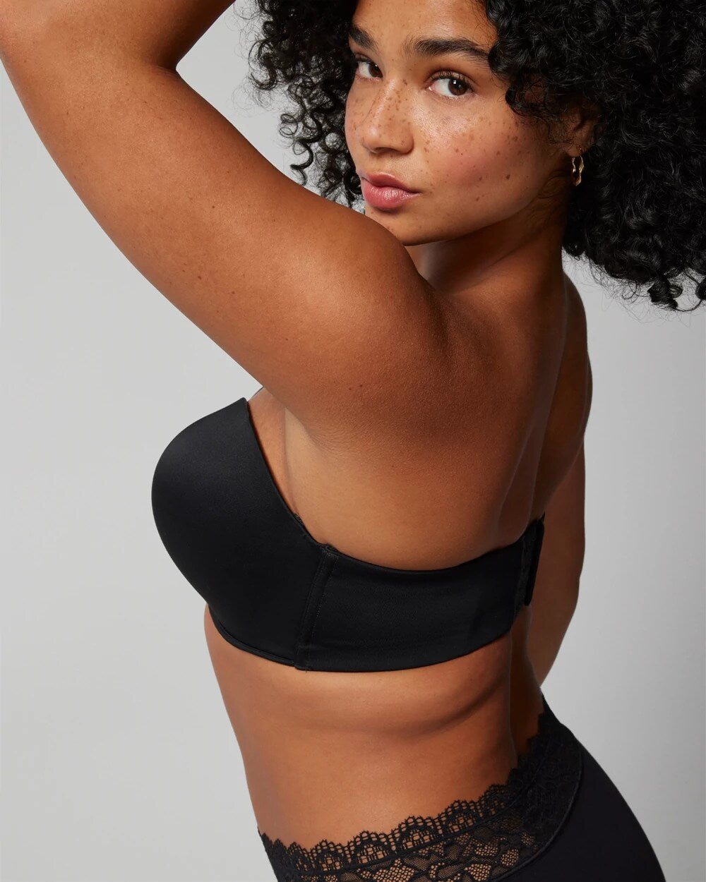 BLACK Strapless Bra