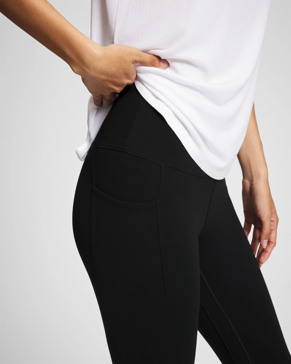 BLACK 24/7 High-Waist Legging