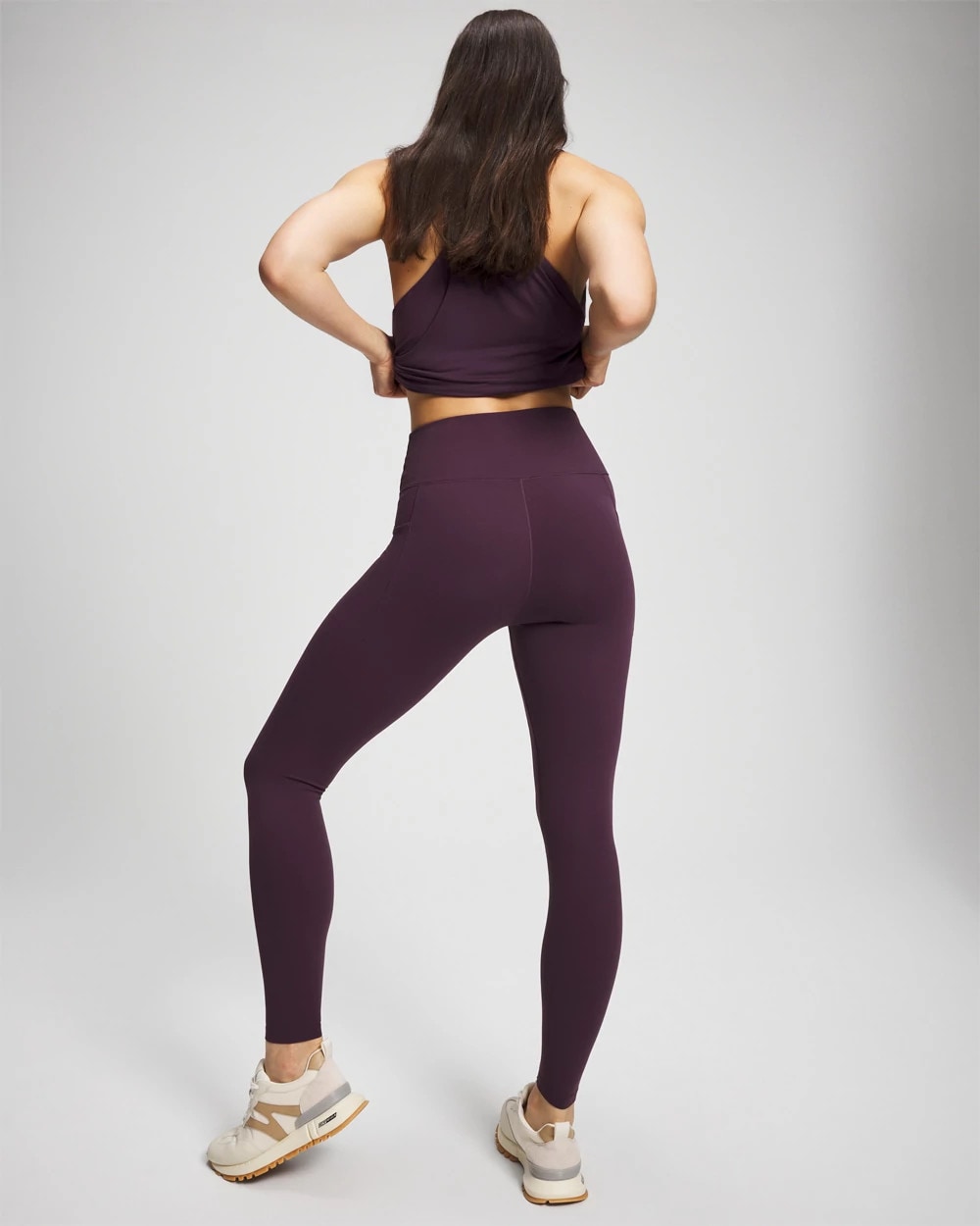 PLUM PERFECT 24/7 High-Waist Legging