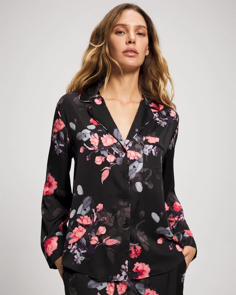 FLORAL DREAMS GRAND BLACK Long Sleeve Notch Collar Pajama Top