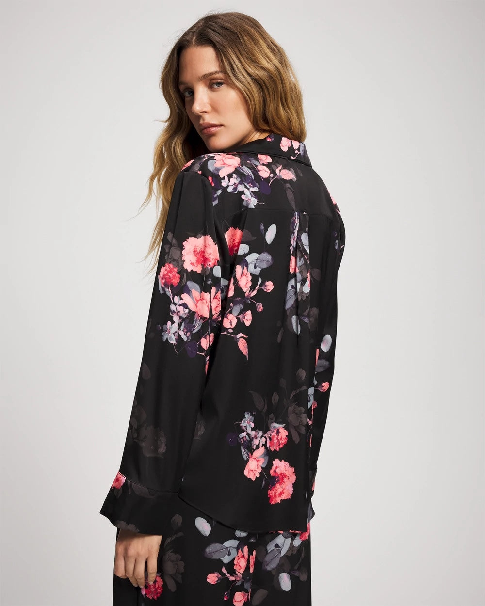 FLORAL DREAMS GRAND BLACK Long Sleeve Notch Collar Pajama Top