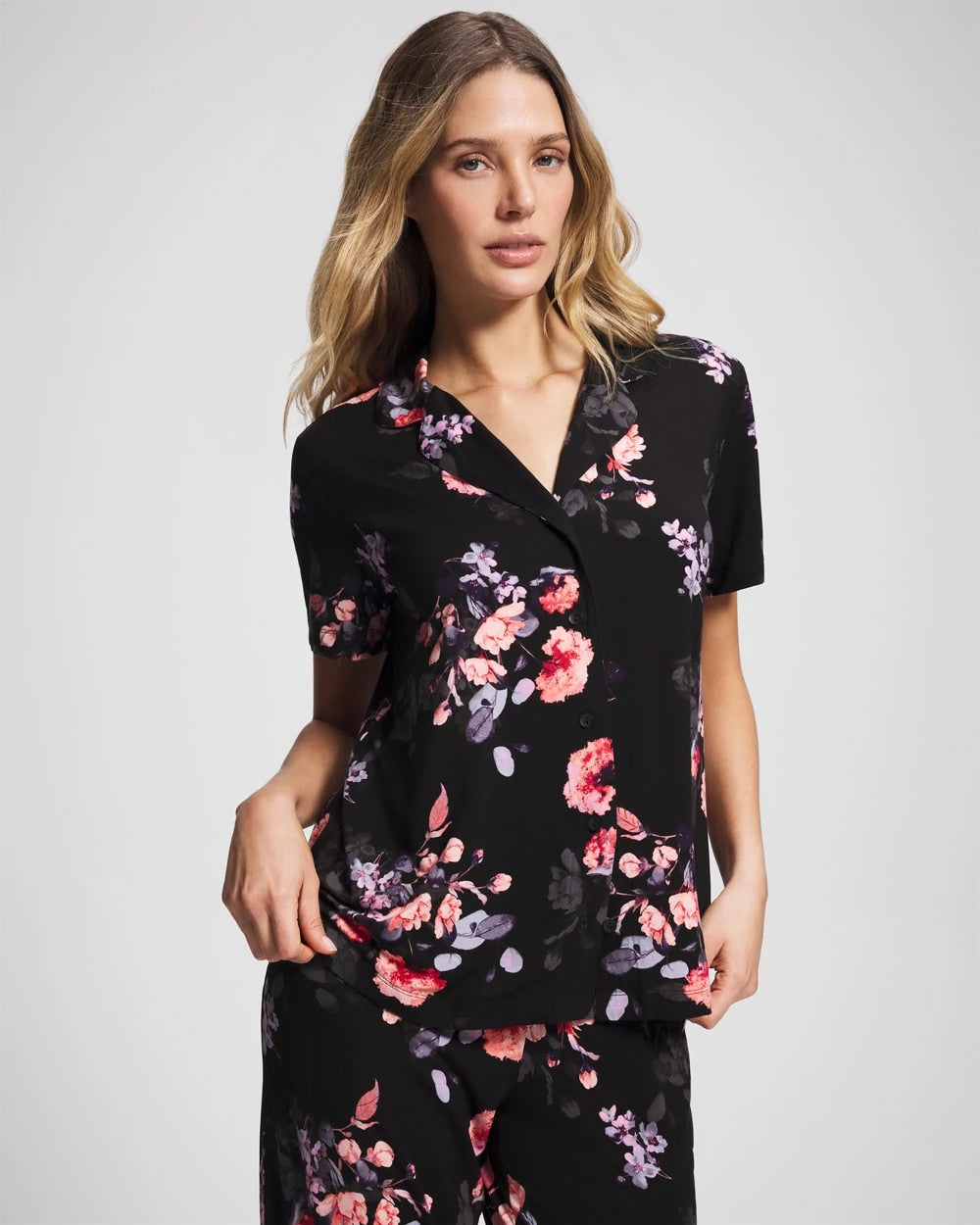FLORAL DREAMS BLACK Short Sleeve Notch Collar Pajama Top