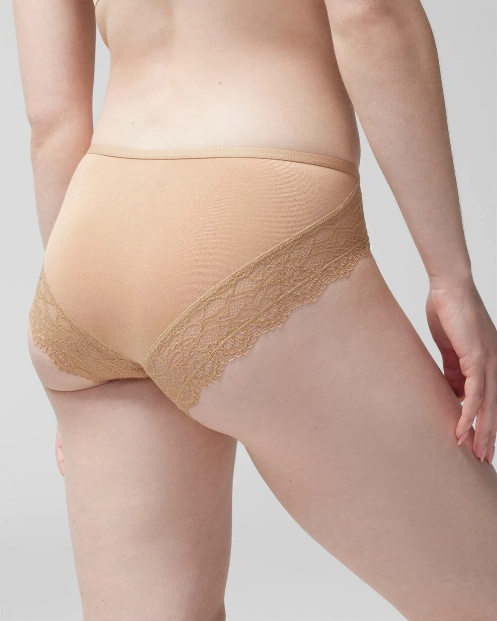 WARM AMBER Hipster Panty with Enchanting Lace
