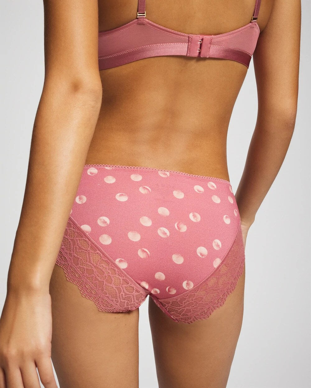 WATER SPOTS ANTIQUE PINK Lace Hipster