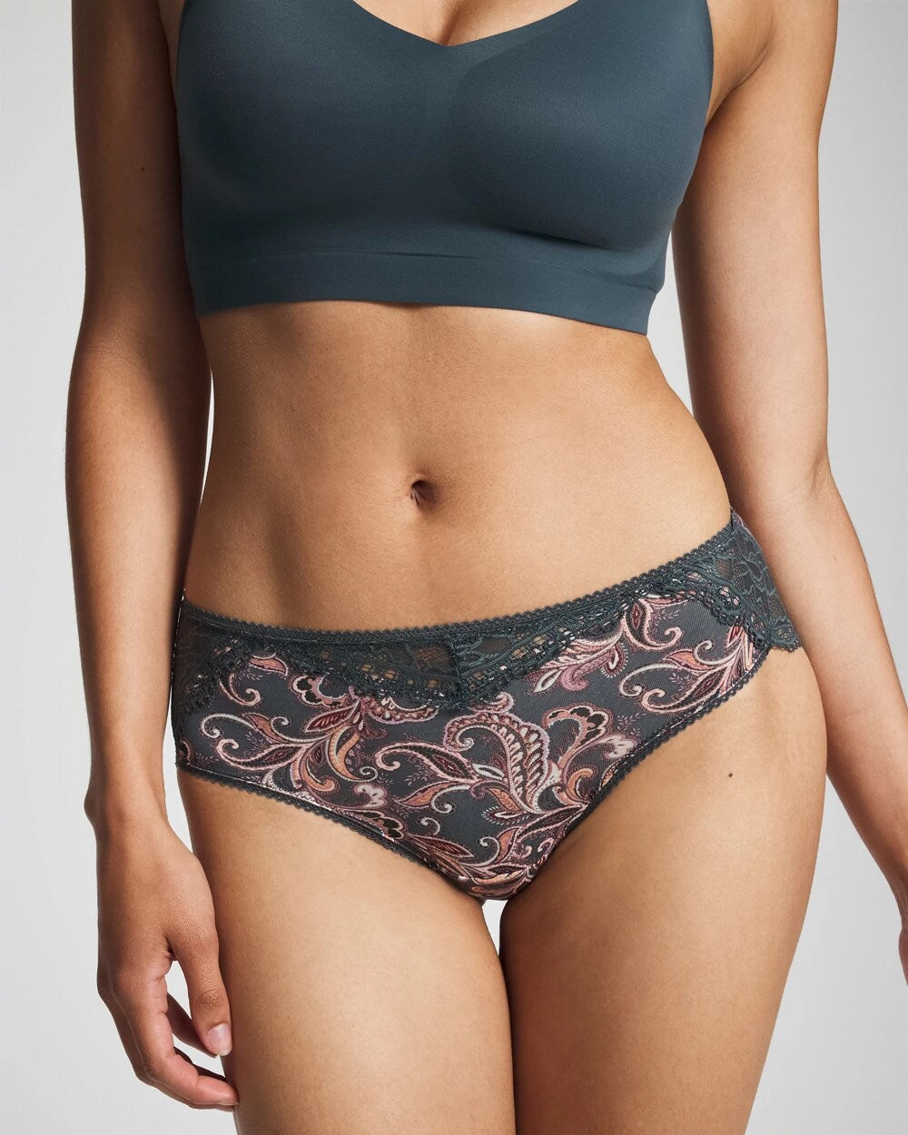 IMPERIAL PAISLEY M PET Lace Hipster