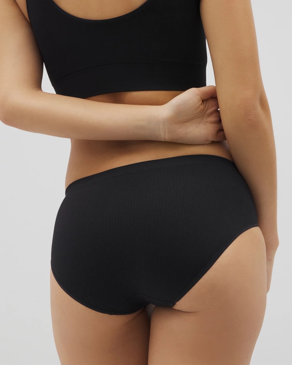 BLACK Seamless Rib Hipster Panty