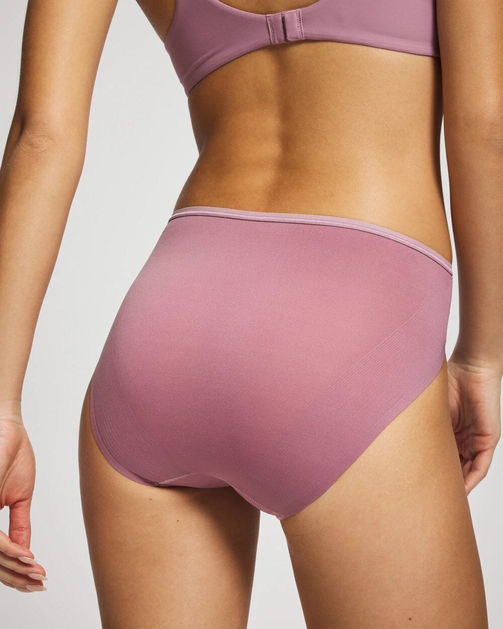 BEACH PLUM Edge High-Leg Panty