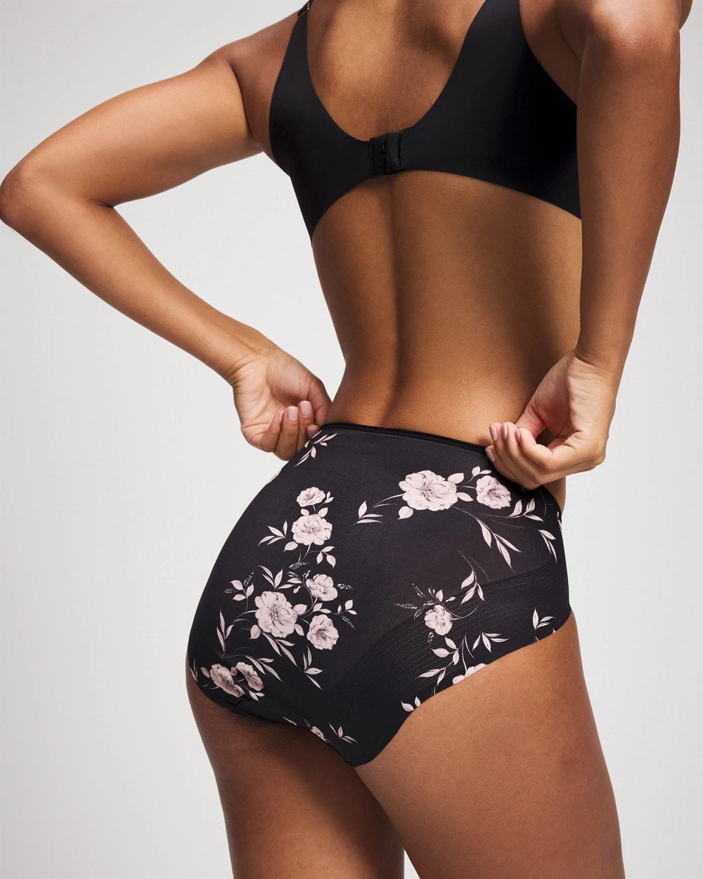 NOSTALGIA FLORA M BLACK High-Leg Brief Panty