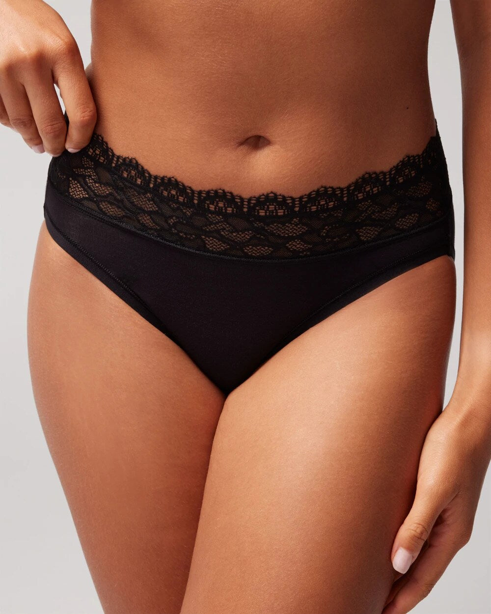BLACK High-Leg Panty with Enchanting Lace