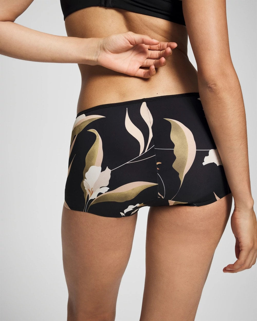 MYSTIC BLOOMS MINI BLACK Edge Boyshort Panty
