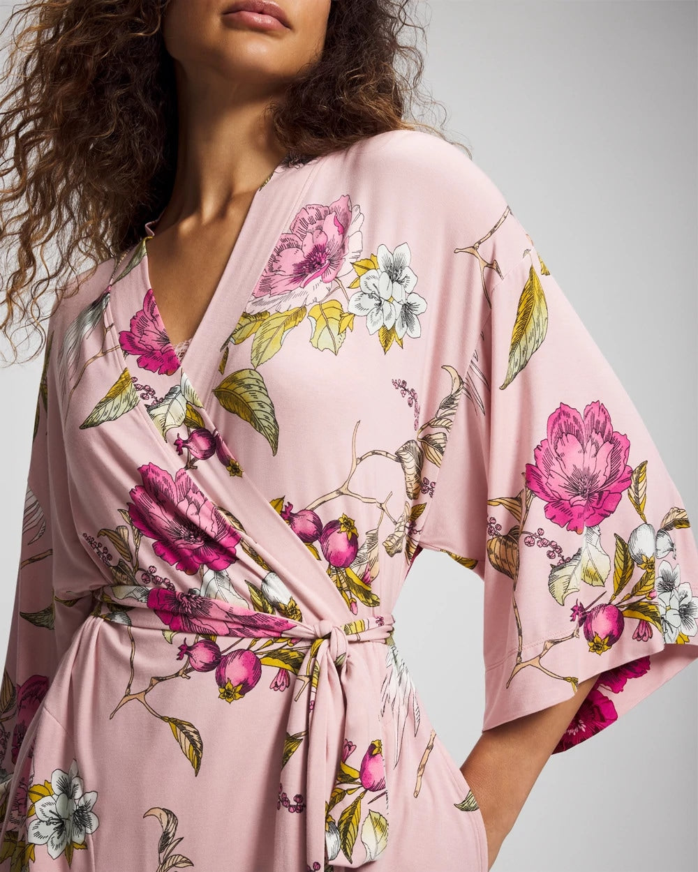 FEATHERED FANCY PINK Kimono Short Robe