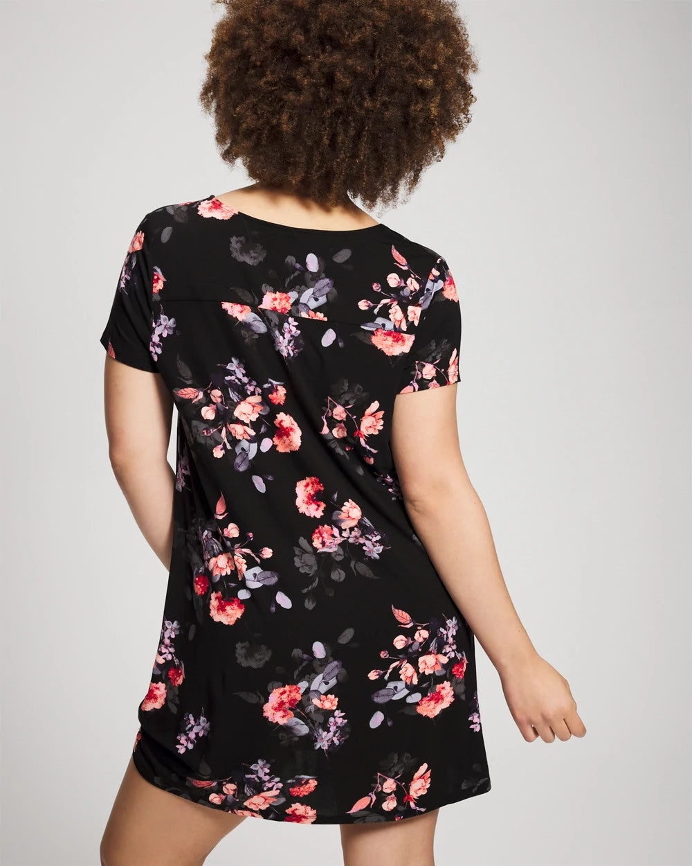 FLORAL DREAMS BLACK Short Sleeve Sleepshirt