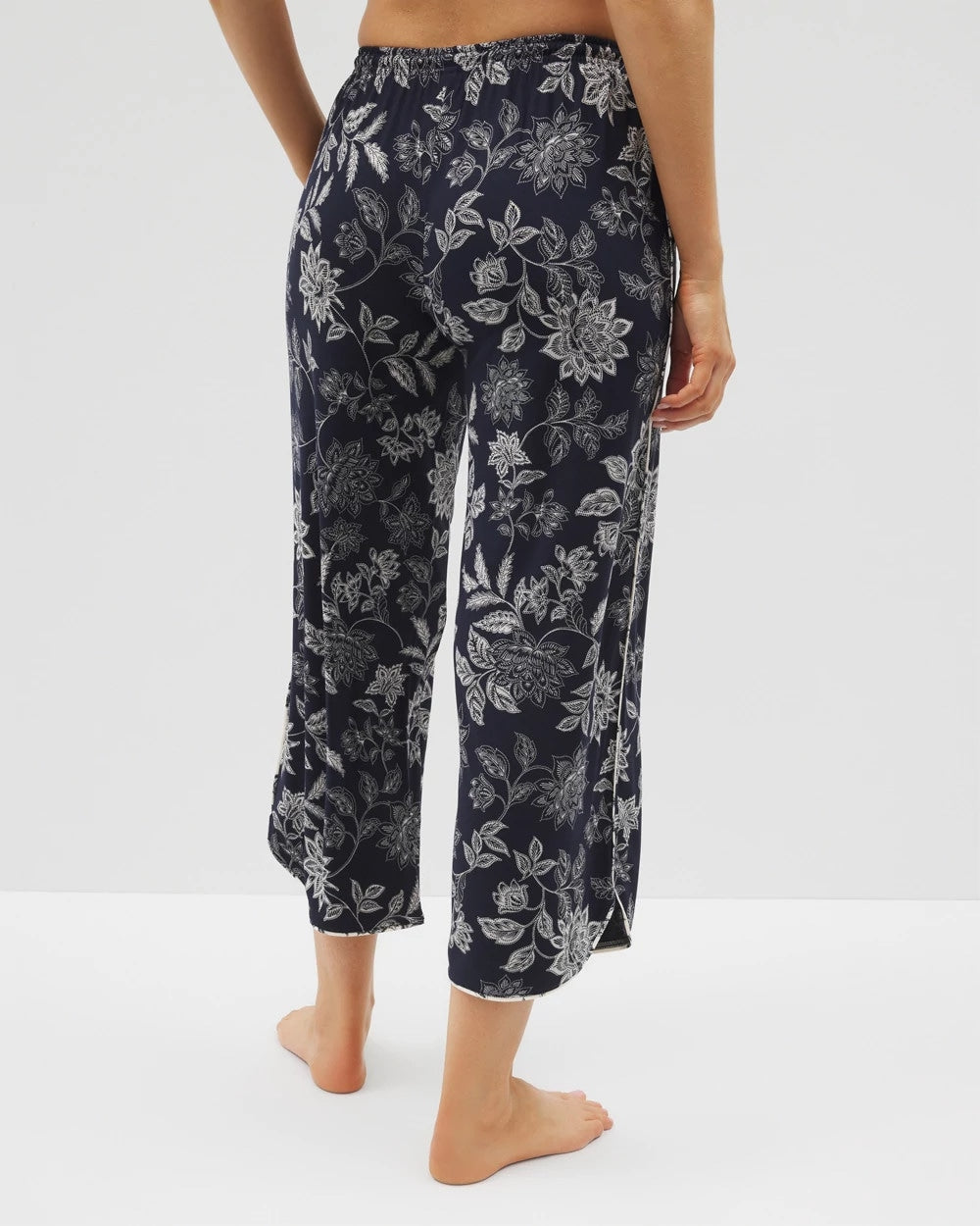 MEANDERING GARDEN NAVY Piped Crop Pajama Pants