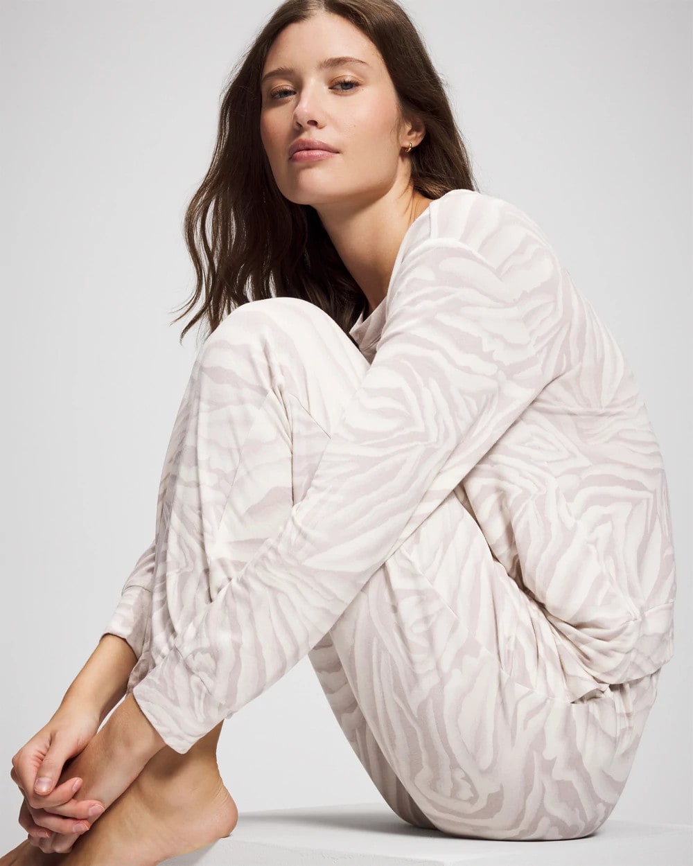 ZEBRA ZEN GRAY GLASS Banded Ankle Pajama Pant