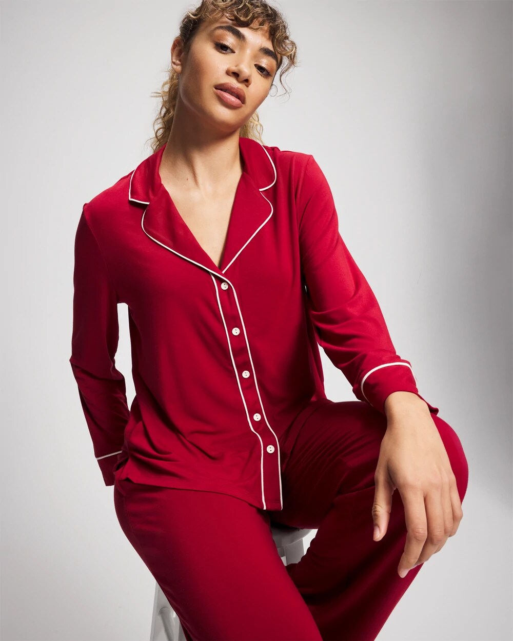PAINT THE TOWN RED Long Sleeve Notch Collar w/ Piped Placket Pajama Top