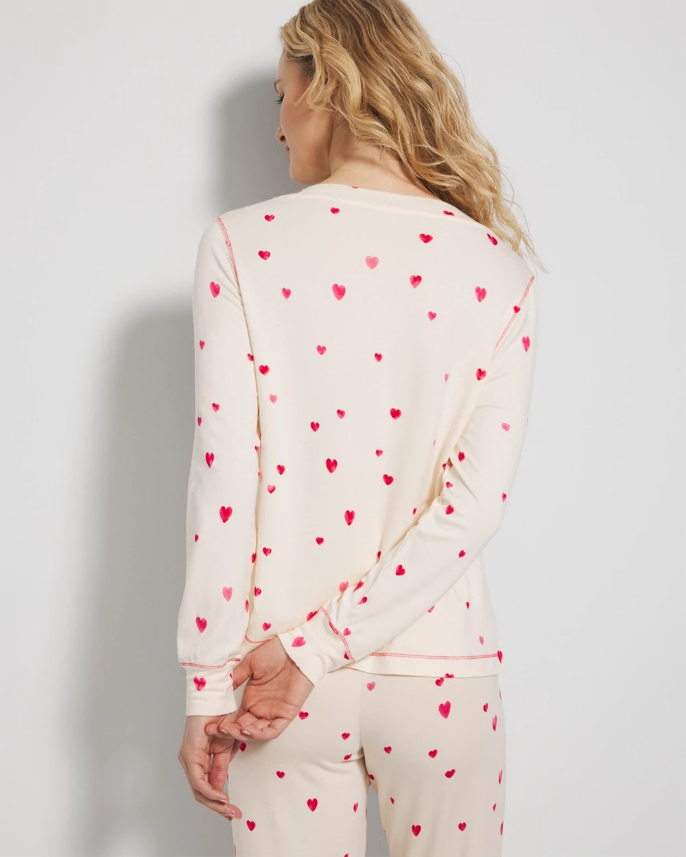 FLOATING HEARTS CHAMPAGNE Long-Sleeve V-Neck Pajama Top