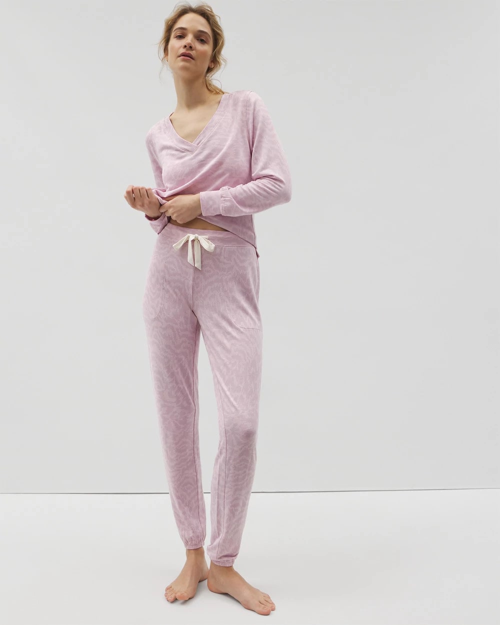 CANT BE TAMED LILAC Banded Ankle Pajama Pant
