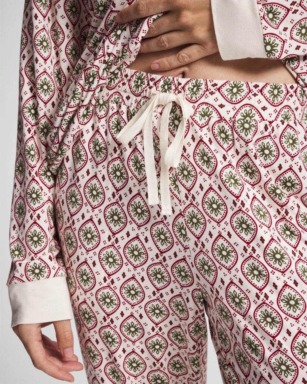 PATTERNED PIECES CHAMP Banded Ankle Pajama Pant