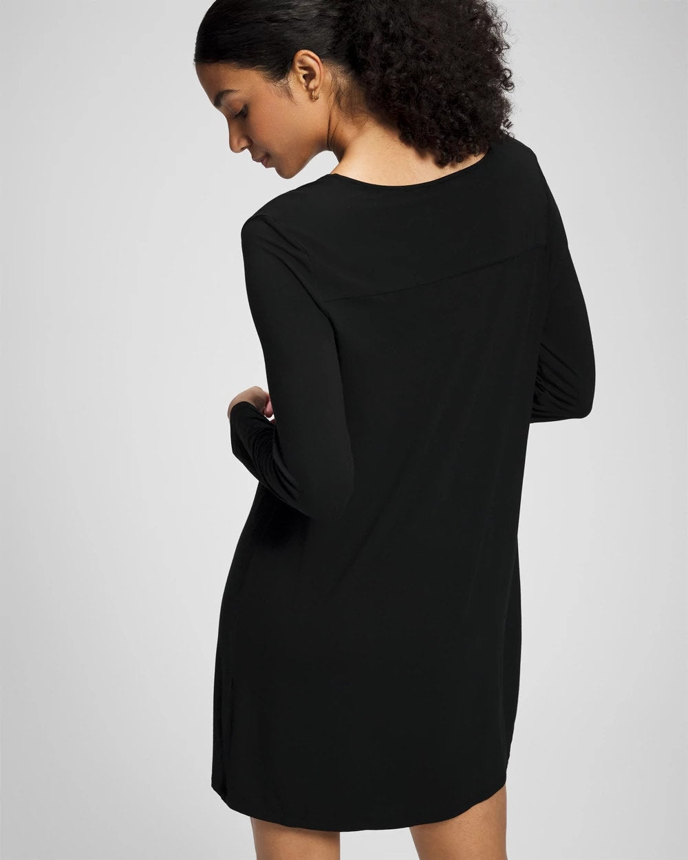 BLACK Long-Sleeve Sleepshirt