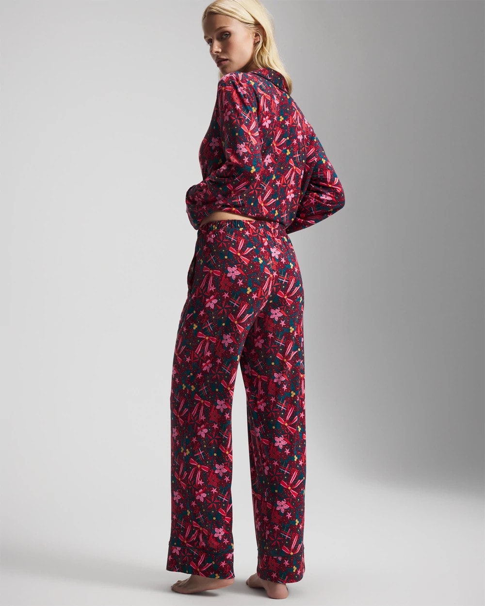 HOLLY JOLLY RED VELVET Printed Pajama Pant