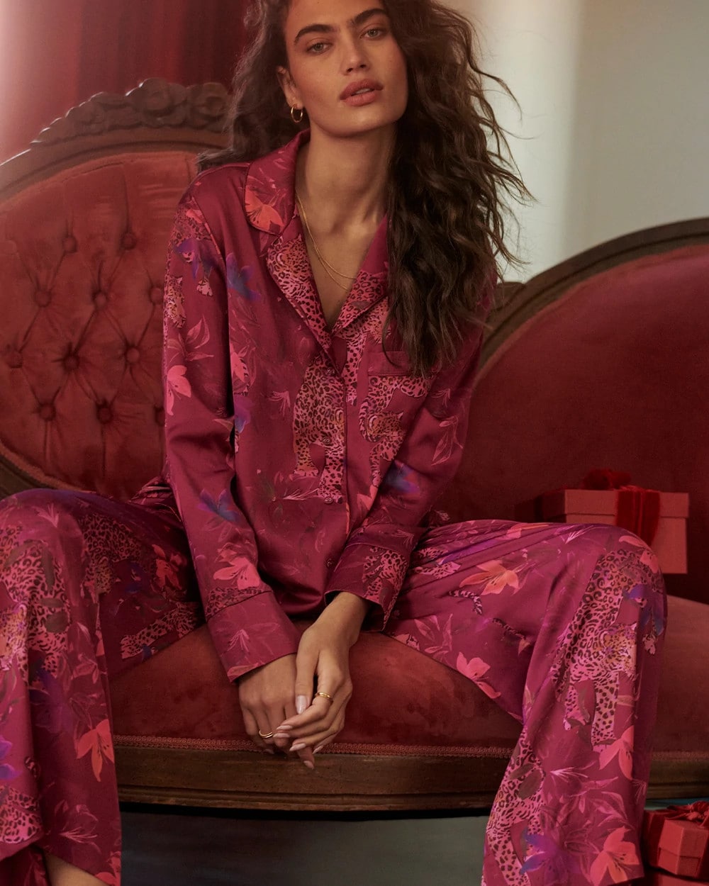 WILD WONDERS MAGENTA Long Sleeve Notch Collar Pajama Top