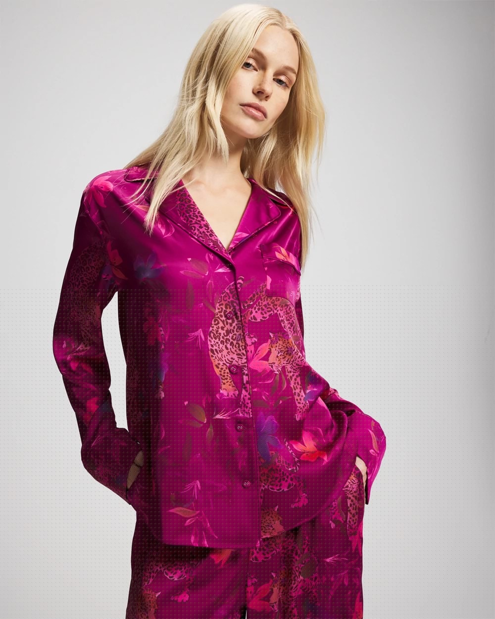WILD WONDERS MAGENTA Long Sleeve Notch Collar Pajama Top