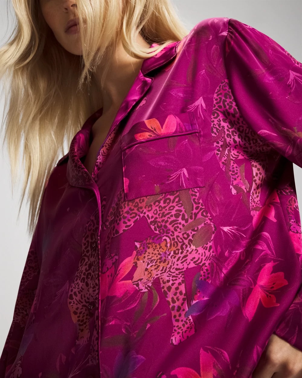 WILD WONDERS MAGENTA Long Sleeve Notch Collar Pajama Top