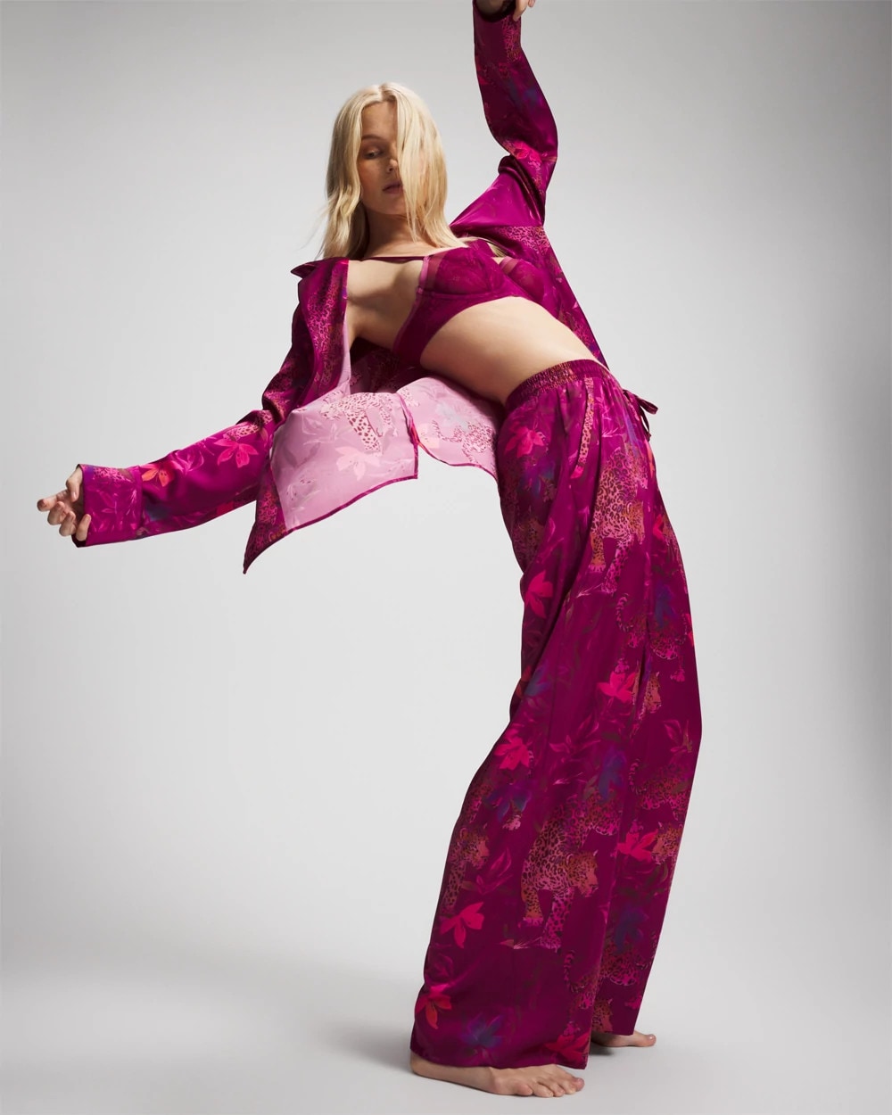 WILD WONDERS MAGENTA Pajama Pants