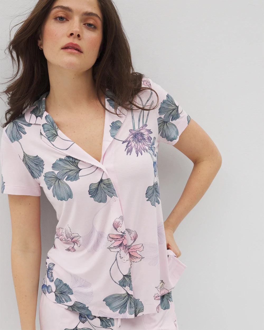 FLORAL HAVEN SUGAR COATED Short Sleeve Notch Collar Pajama Top