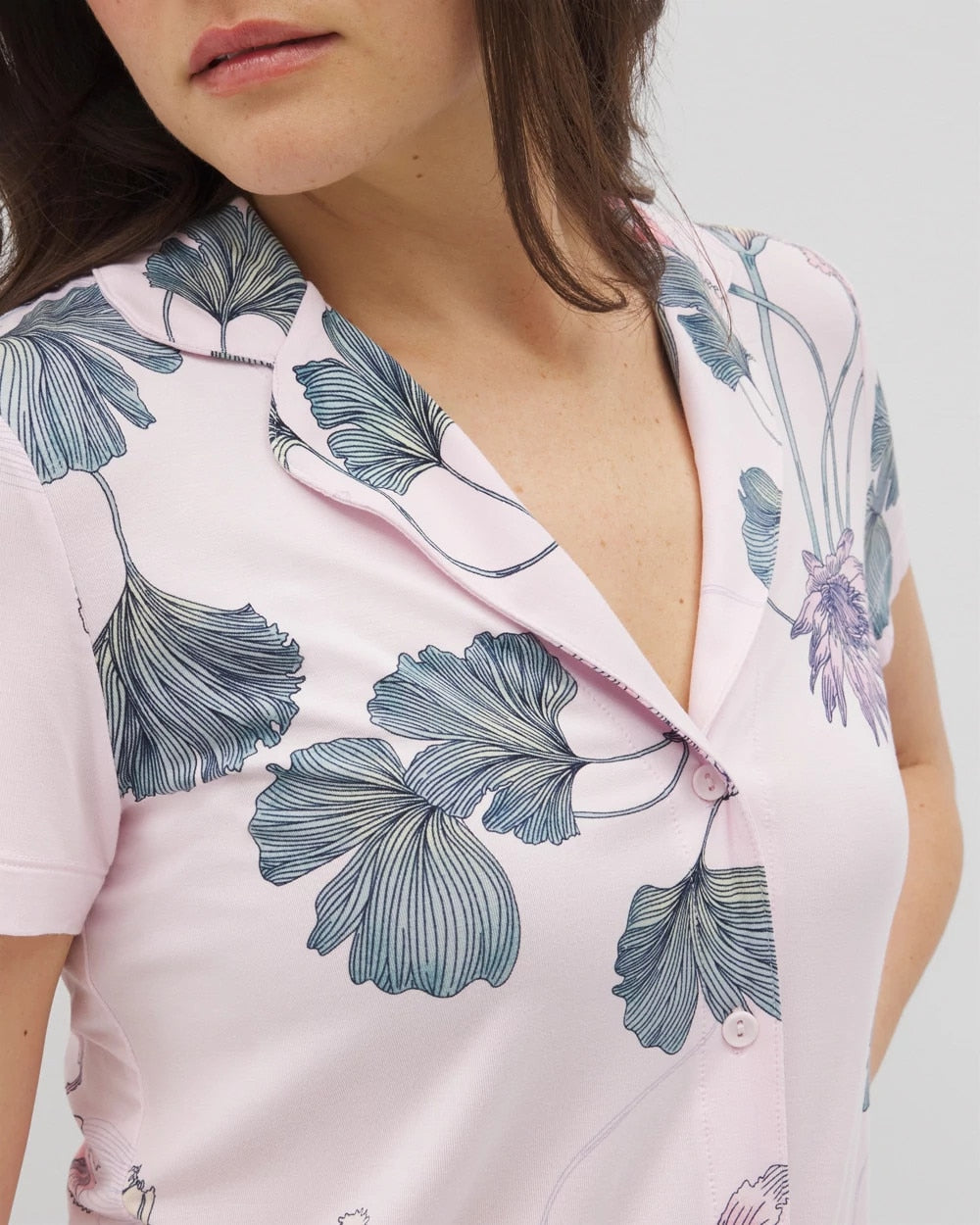 FLORAL HAVEN SUGAR COATED Short Sleeve Notch Collar Pajama Top