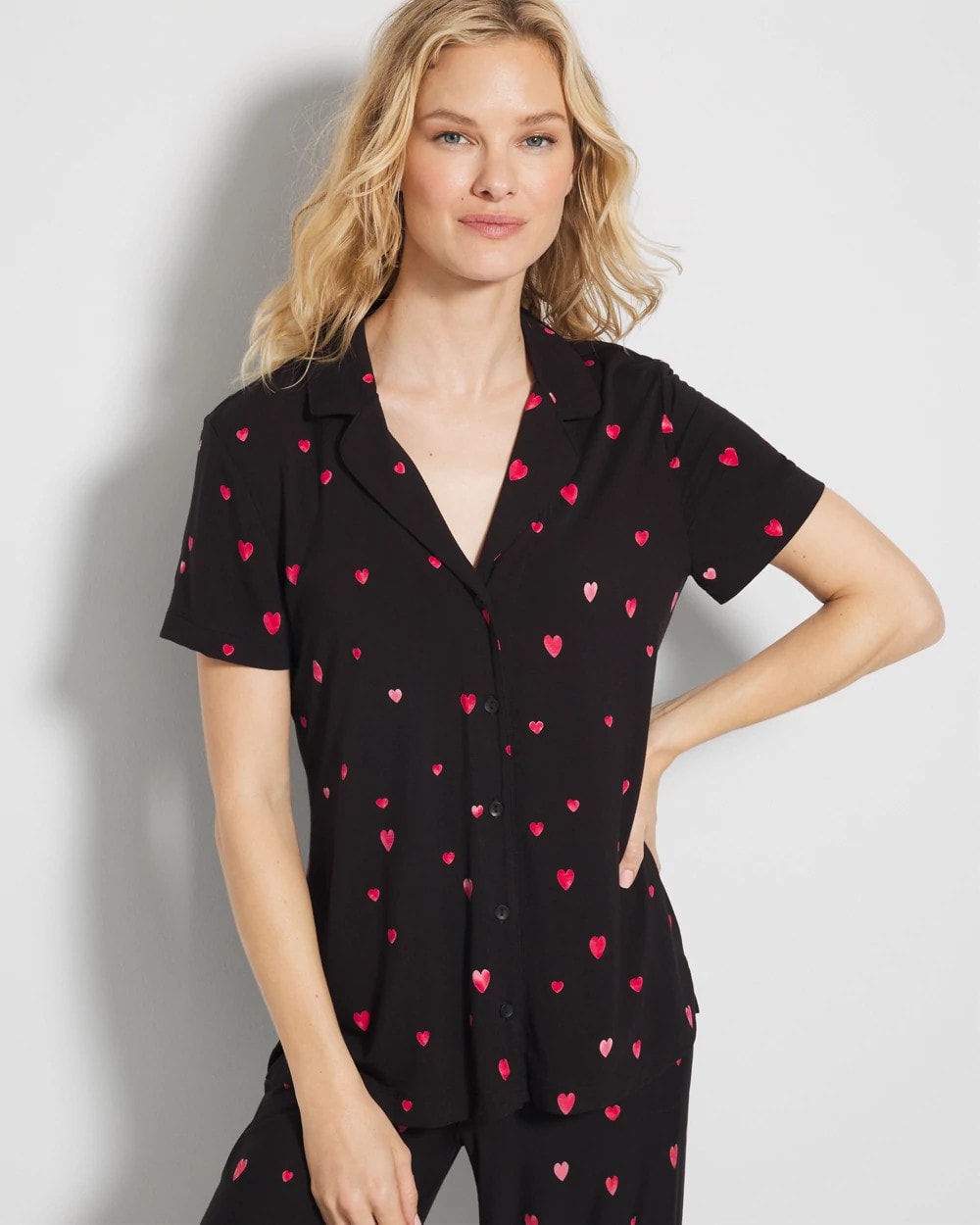 FLOATING HEARTS BLACK RED Short Sleeve Notch Collar Pajama Top
