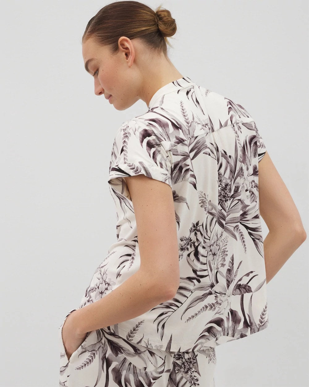 PALM PERFECT CHAMPAGNE Short-Sleeve Button-Front Pajama Top