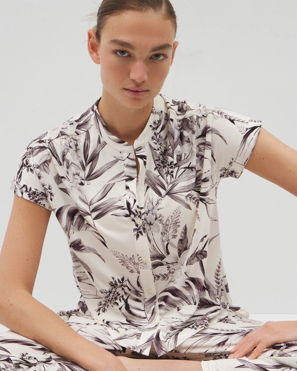 PALM PERFECT CHAMPAGNE Short-Sleeve Button-Front Pajama Top