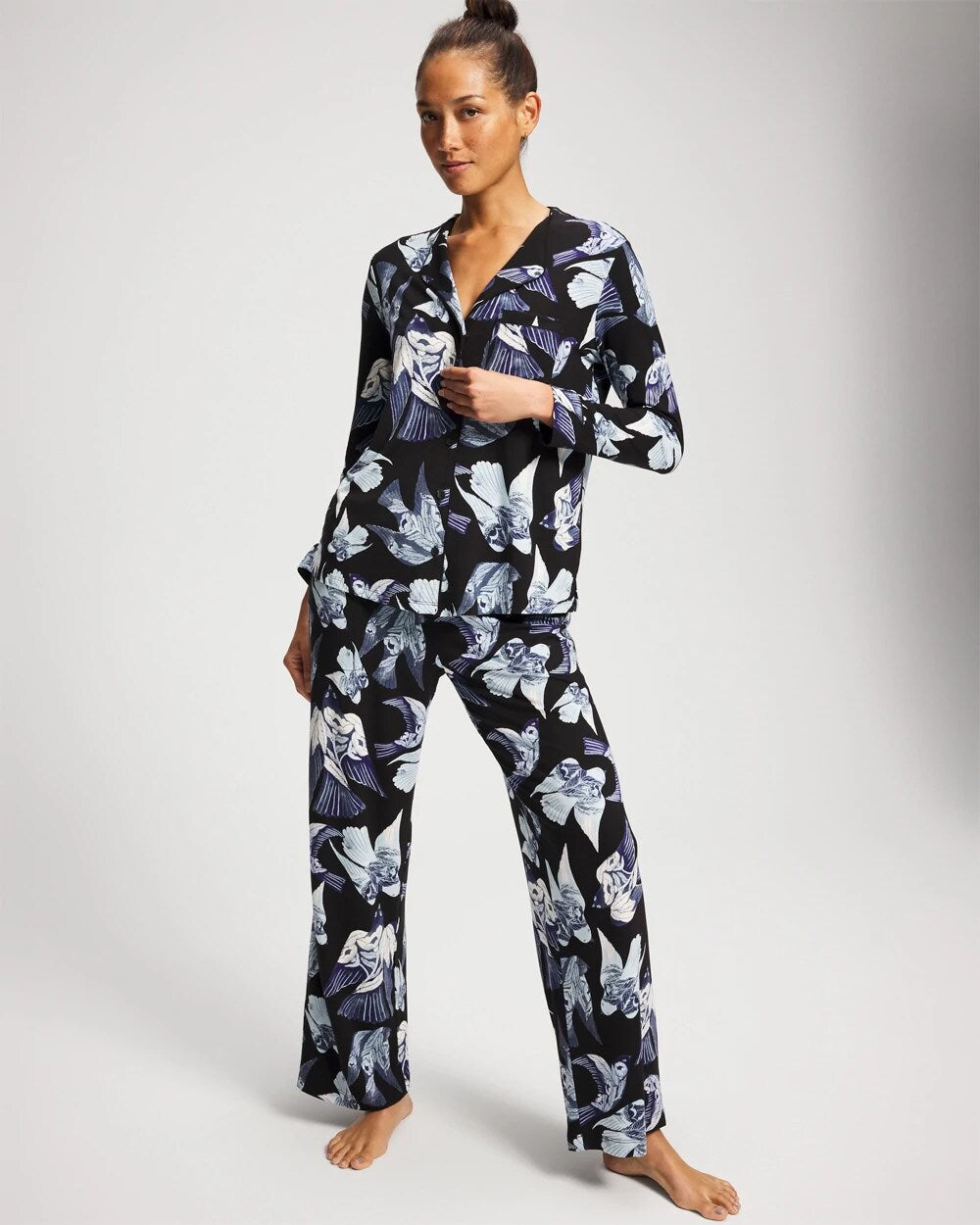 WHIMSICAL WINGS BLK MID Piped Long-Sleeve Notch Pajama Top