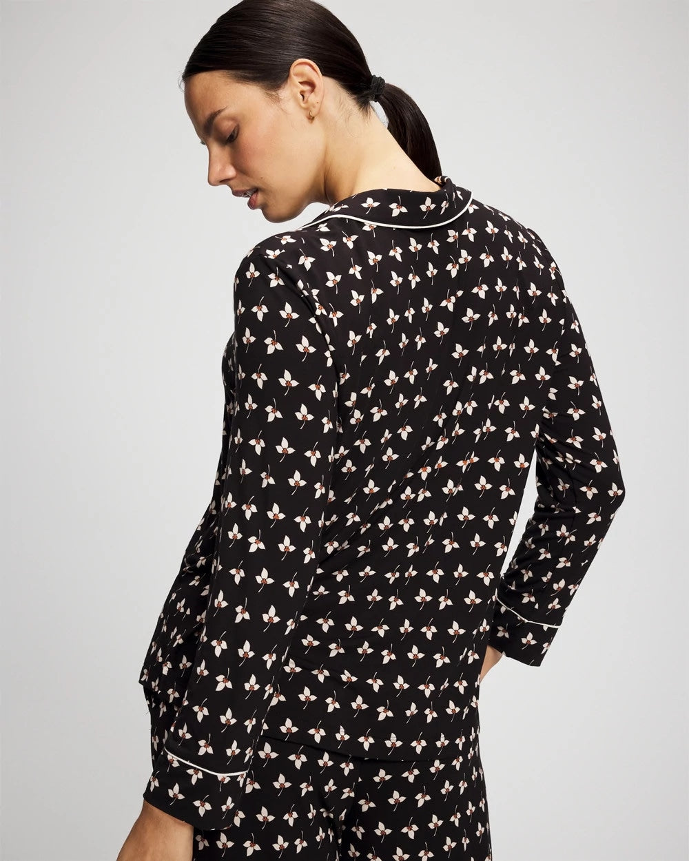 PEACEFUL PETALS BLACK Long-Sleeve Printed Notch Collar Pajama Top